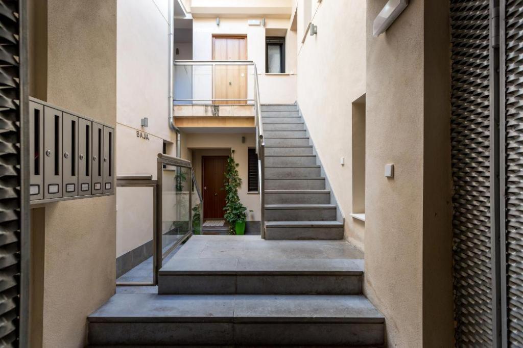 Atrivm San Julian Apartment Sevilla Dış mekan fotoğraf