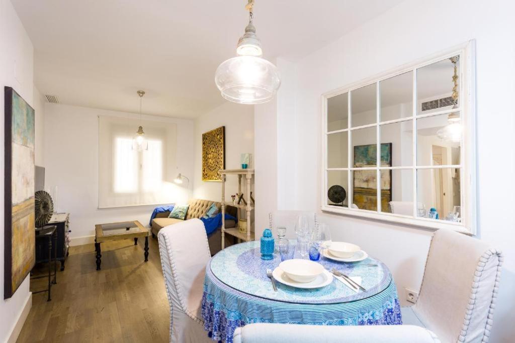 Atrivm San Julian Apartment Sevilla Dış mekan fotoğraf